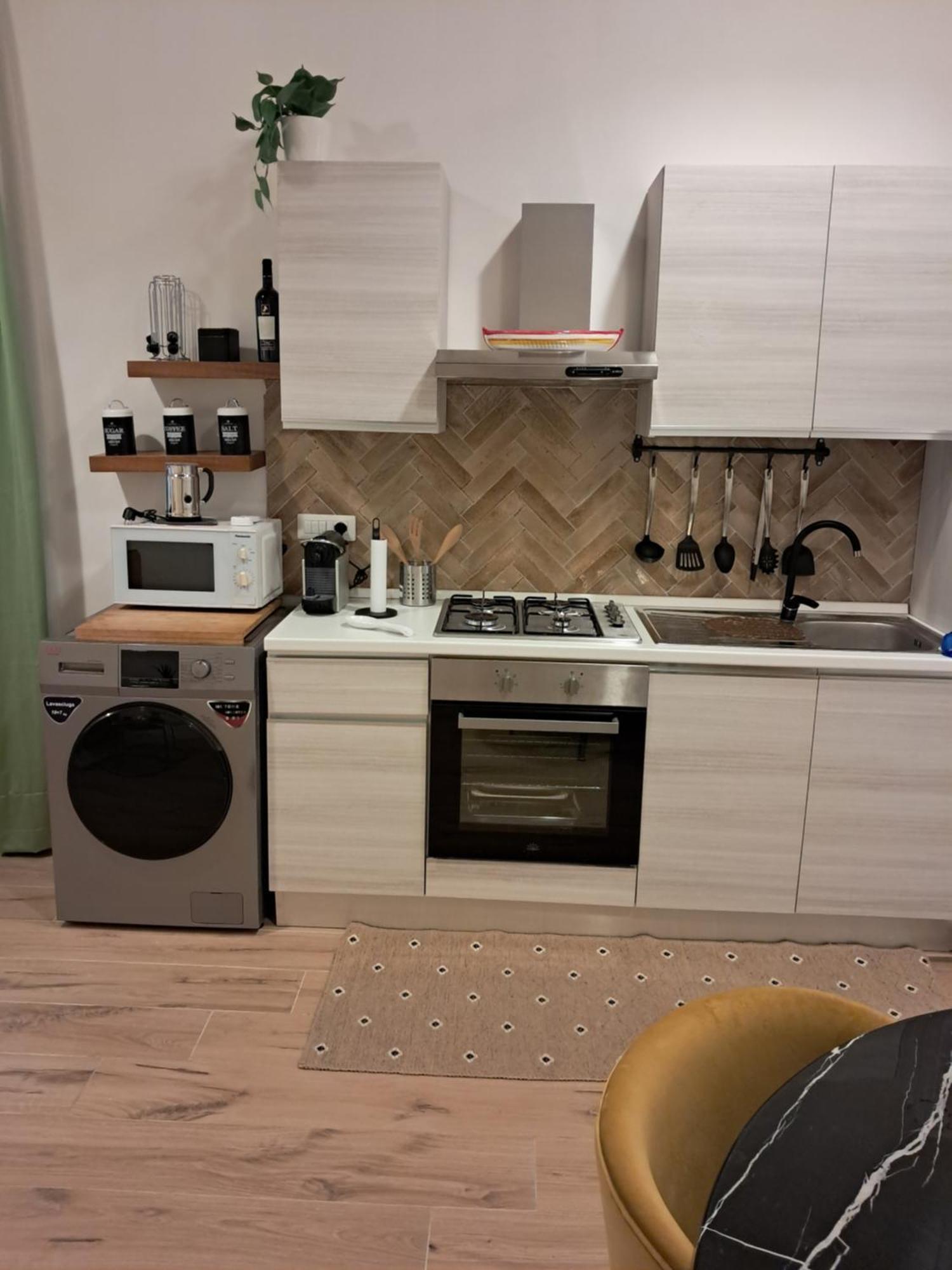 Domus Sirena Hotel Наполи Екстериор снимка