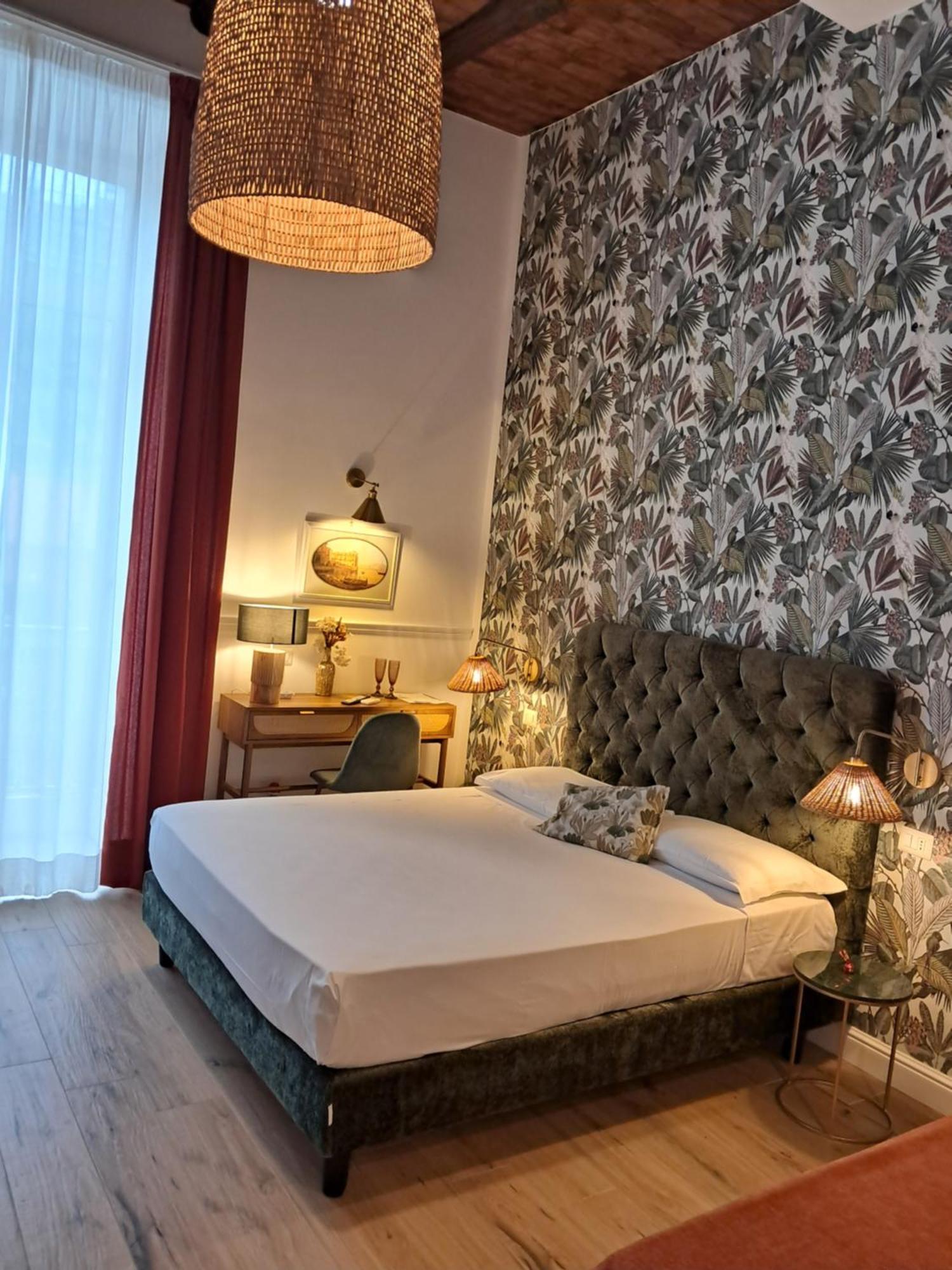 Domus Sirena Hotel Наполи Екстериор снимка
